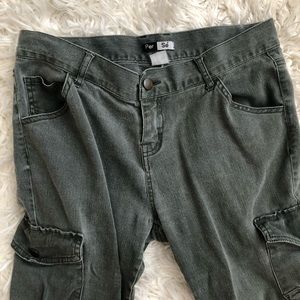 Per Say - cargo / stretch fit cotton jean, size 27